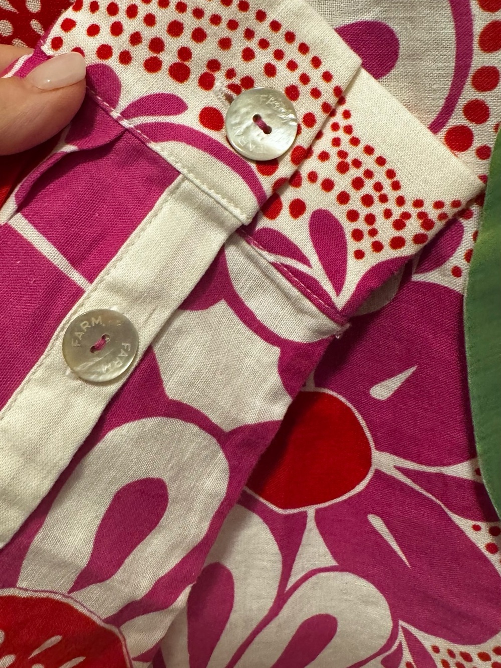 FARM Rio Pink Red Floral Button-Up Blouse - Picture 3 of 5